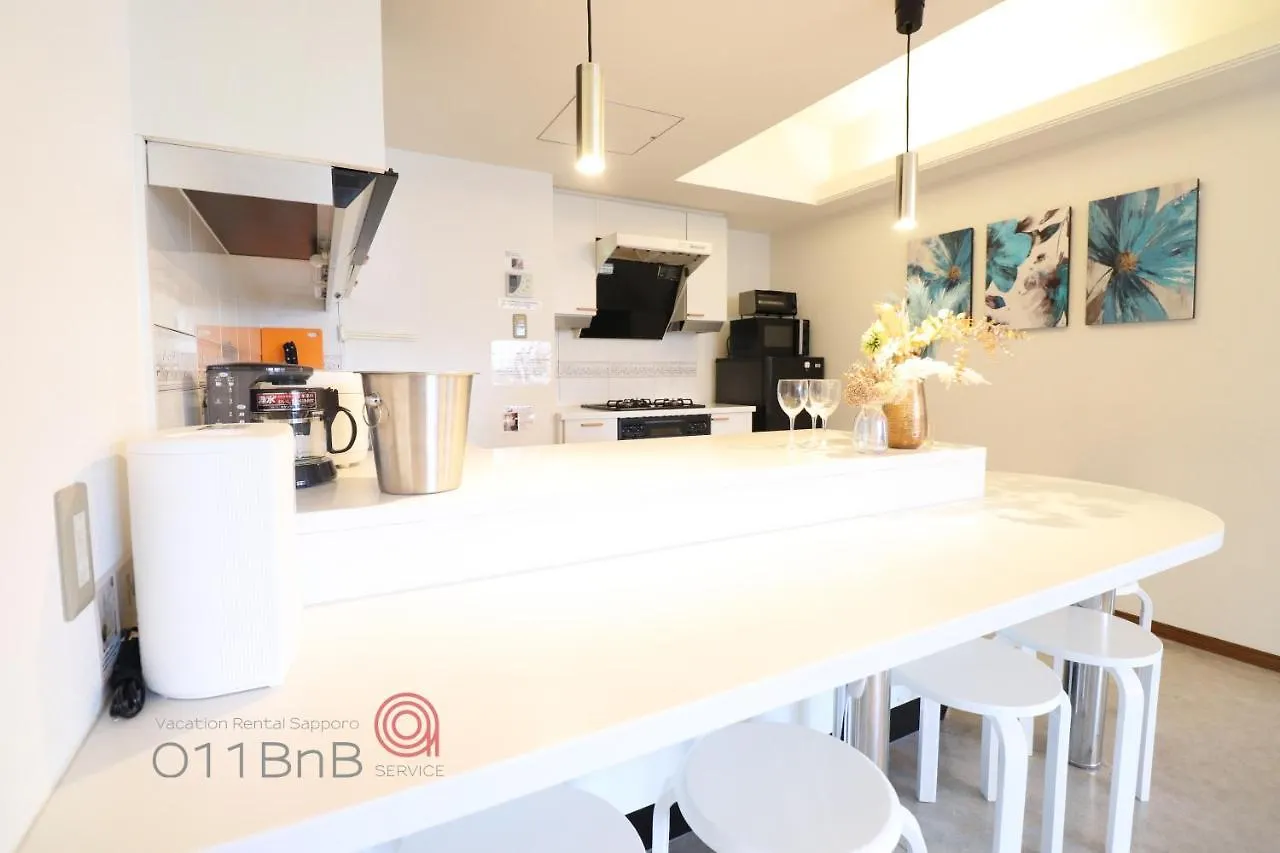 Nk Bld3F Sapporo 3Ldk 3Br 1 Floor 1 Room Minamijuichijo 0*,