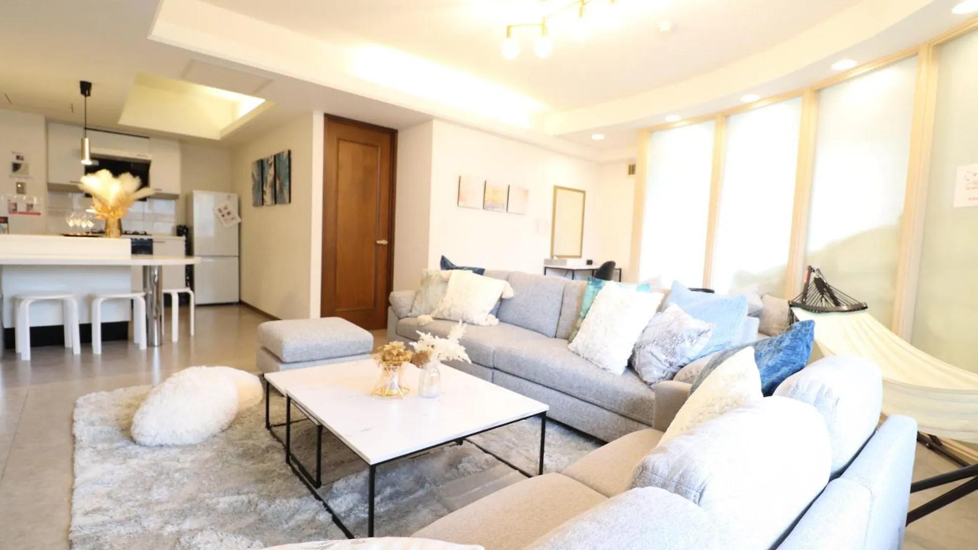 Apartment Nk Bld3F Sapporo 3Ldk 3Br 1 Floor 1 Room Minamijuichijo Japan