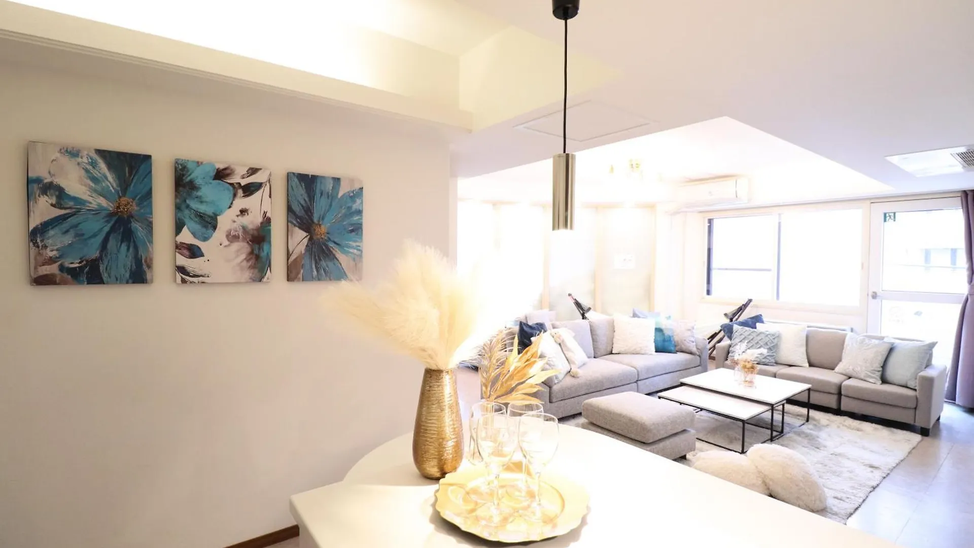 Nk Bld3F Sapporo 3Ldk 3Br 1 Floor 1 Room Minamijuichijo Apartment