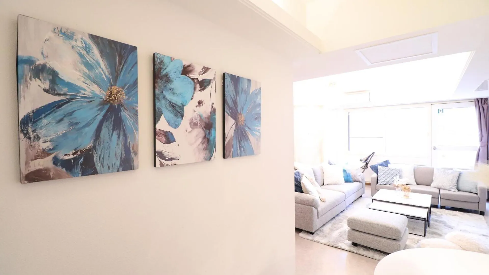 Apartment Nk Bld3F Sapporo 3Ldk 3Br 1 Floor 1 Room Minamijuichijo Japan